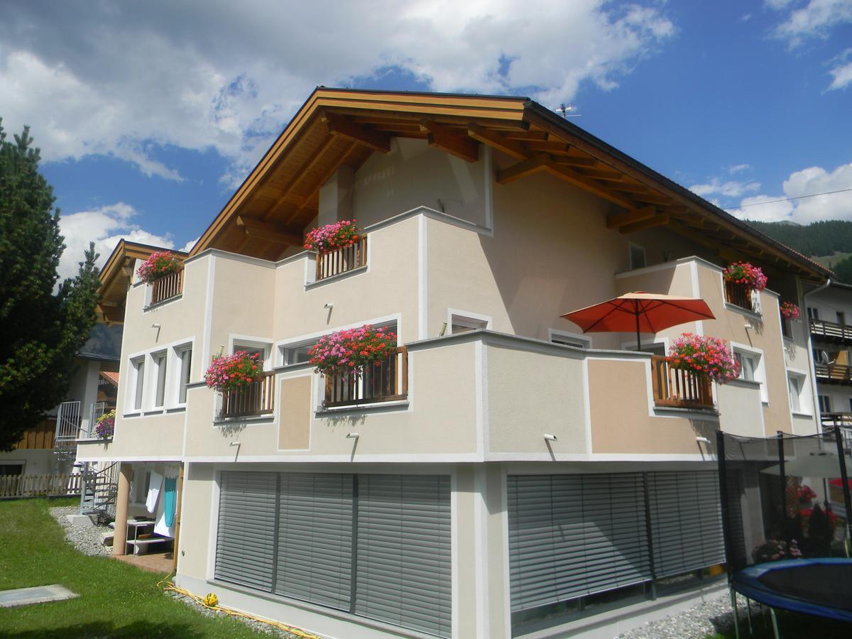 Haus Zentner Hotel Nauders Exterior photo